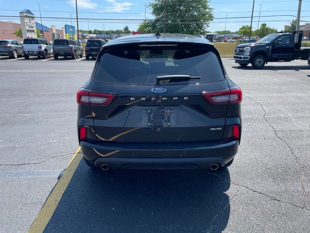 2023 Ford Escape ST-Line Elite