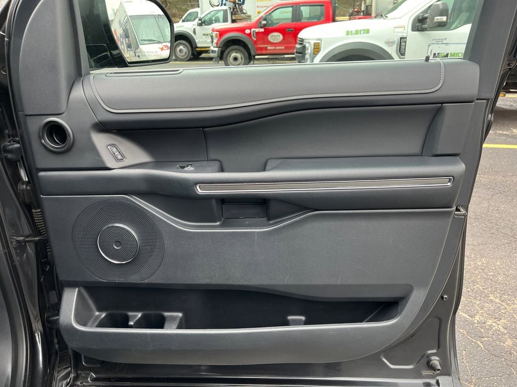 2023 Ford Expedition Max XLT