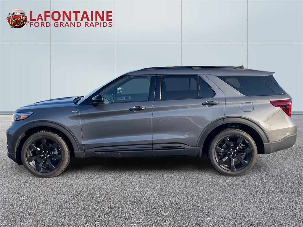 2023 Ford Explorer ST-Line
