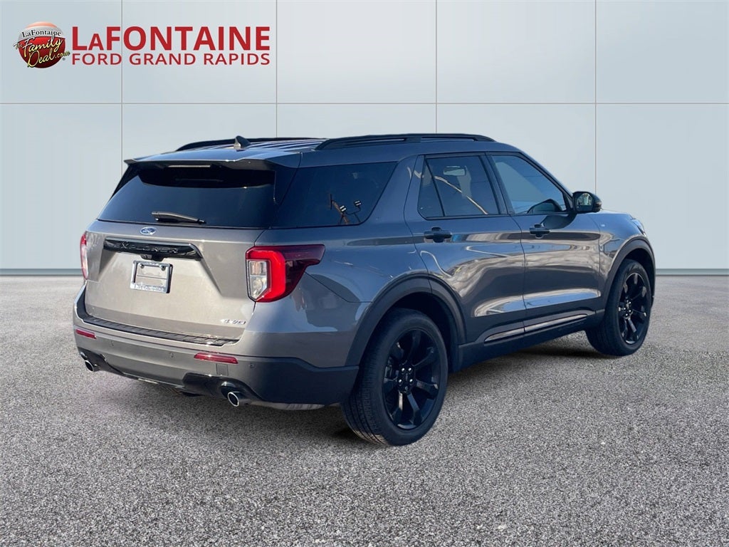 2023 Ford Explorer ST-Line