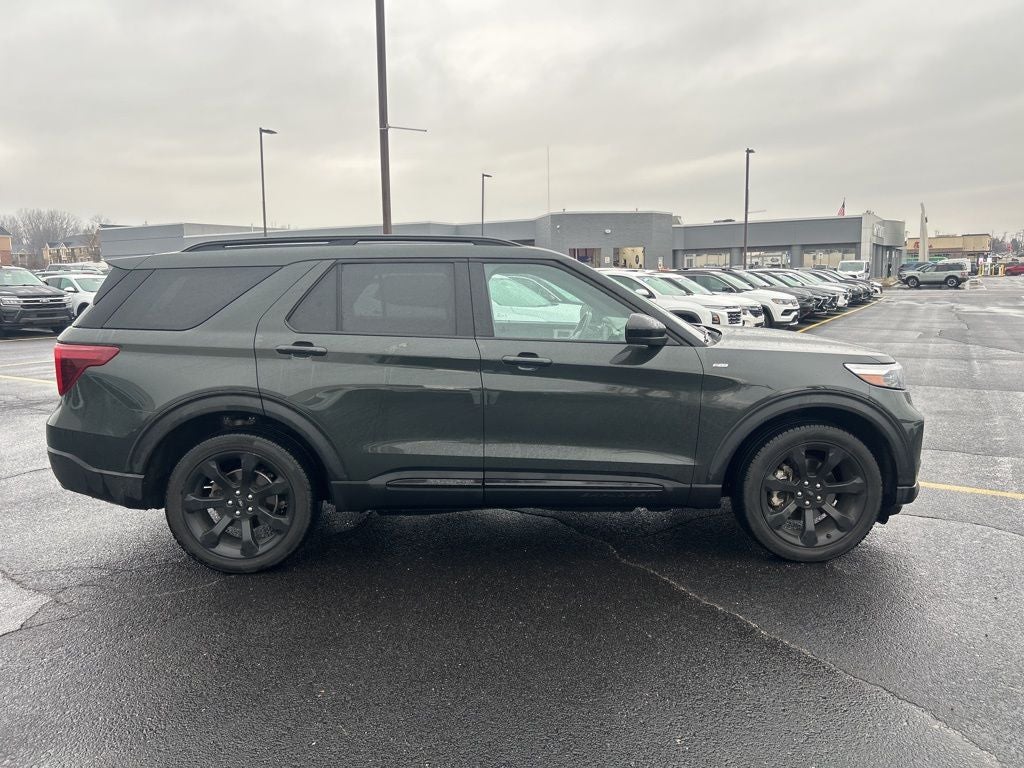 2023 Ford Explorer ST-Line