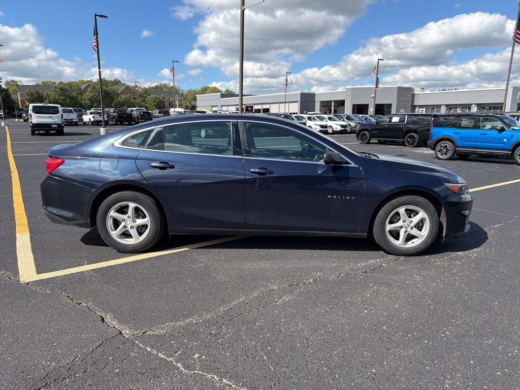 2016 Chevrolet Malibu LS 1LS
