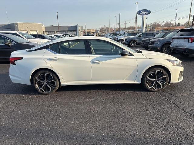 2025 Nissan Altima 2.5 SR