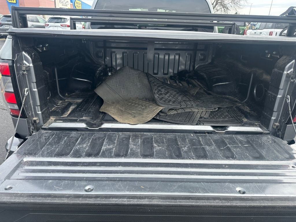 2023 Nissan Frontier SV