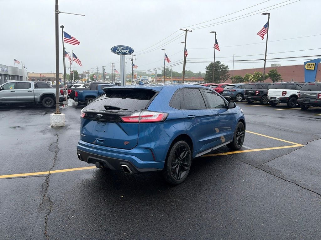 2019 Ford Edge ST