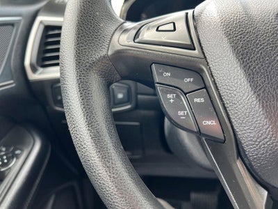 2022 Ford Edge SE