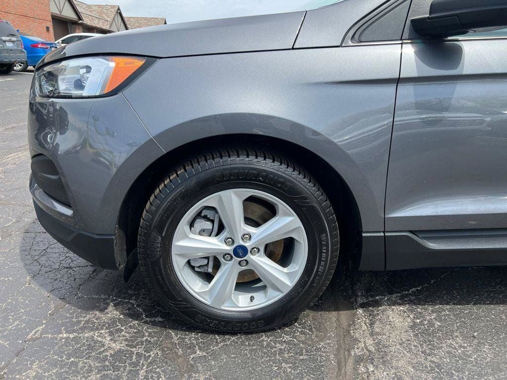 2022 Ford Edge SE