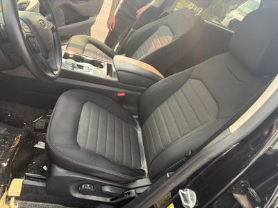 2020 Ford Edge SE