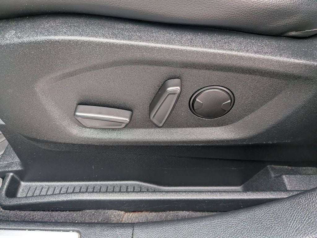 2022 Ford Edge ST Line