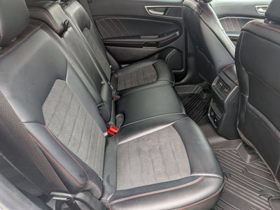 2022 Ford Edge ST Line