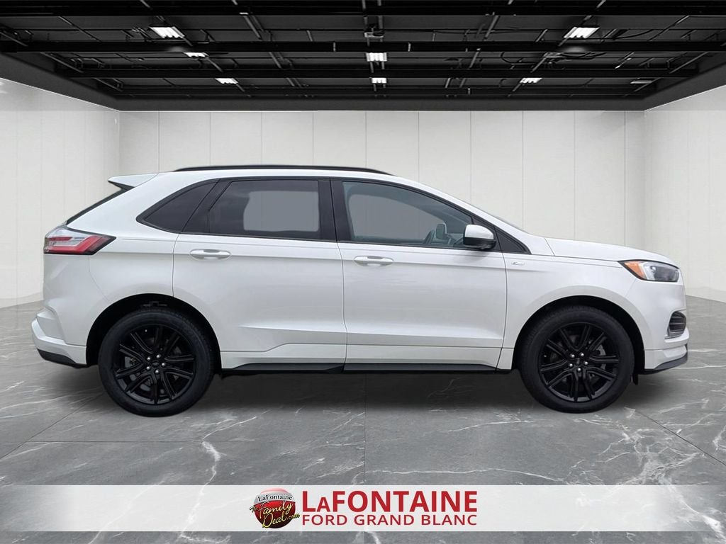 2022 Ford Edge ST Line