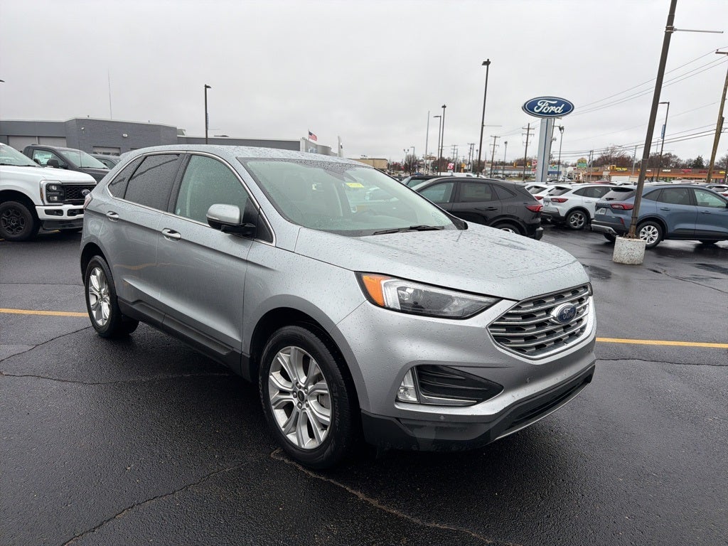 2024 Ford Edge Titanium