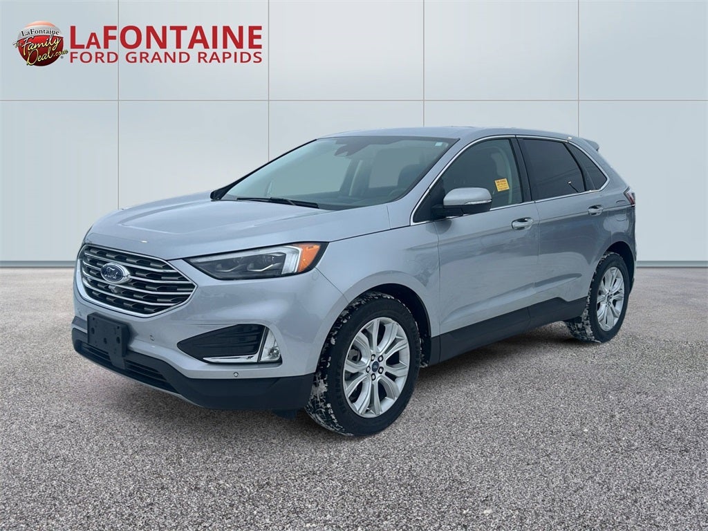 2022 Ford Edge Titanium