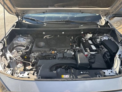 2022 Toyota RAV4 LE