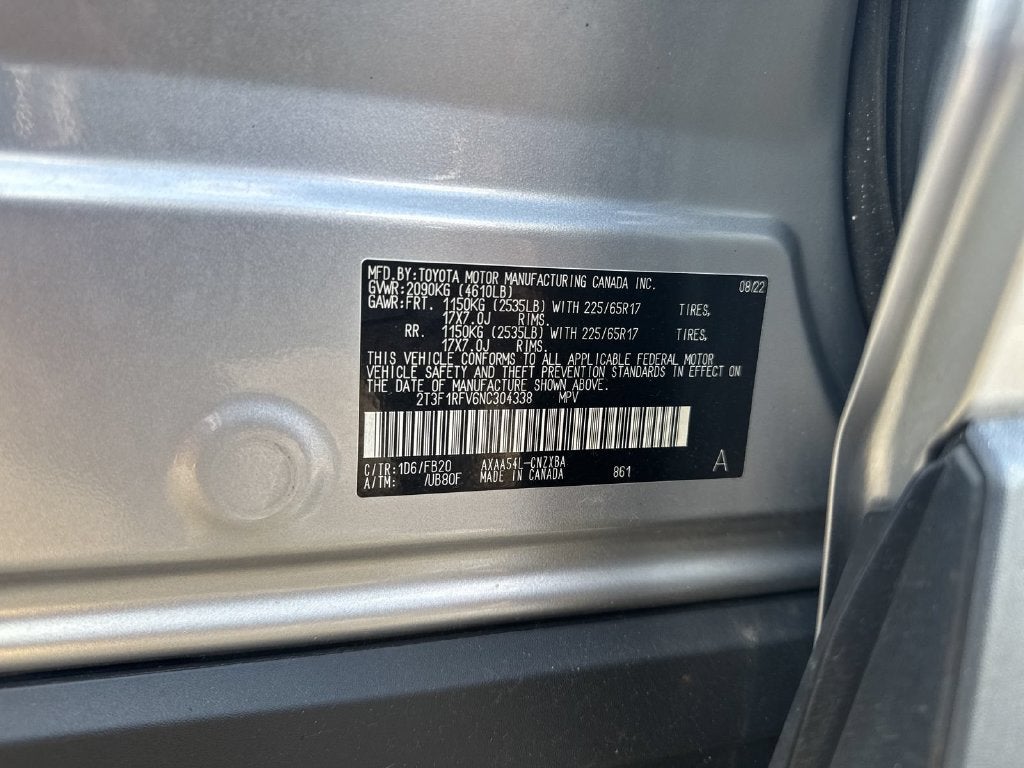 2022 Toyota RAV4 LE
