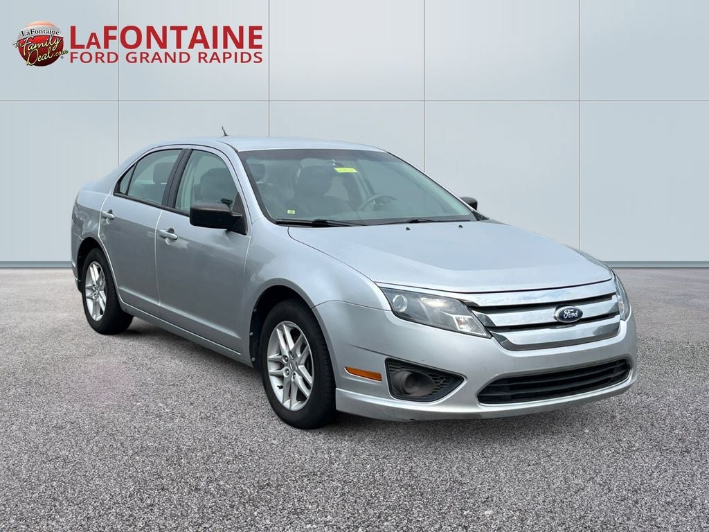 2012 Ford Fusion S
