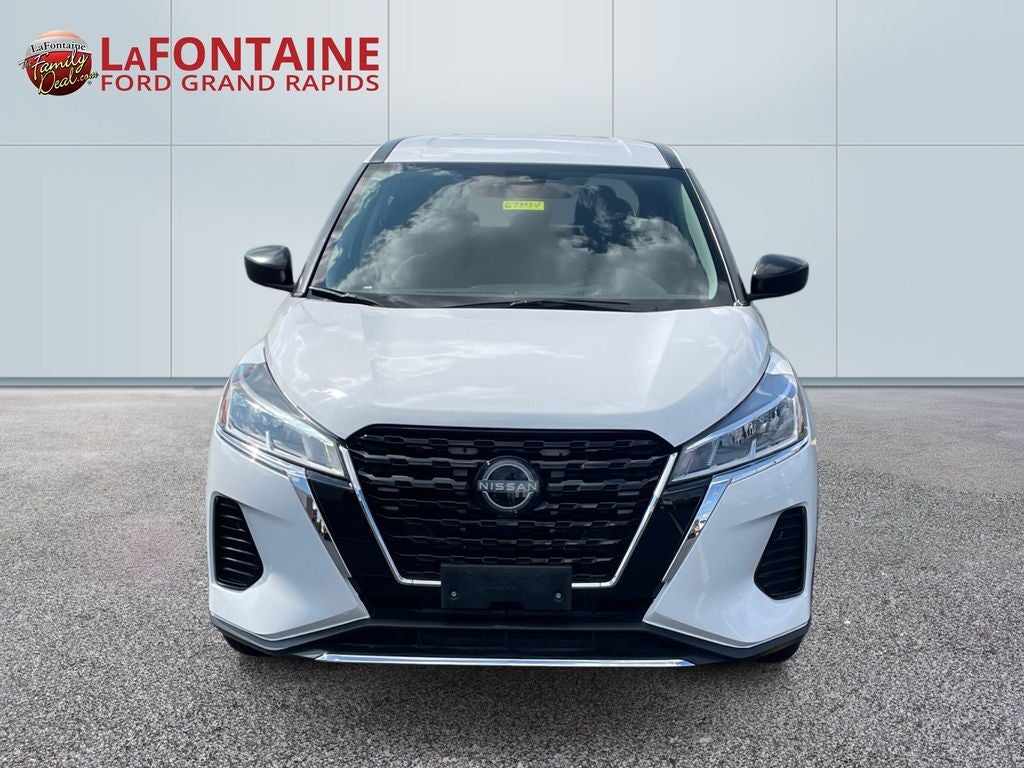 2024 Nissan Kicks S