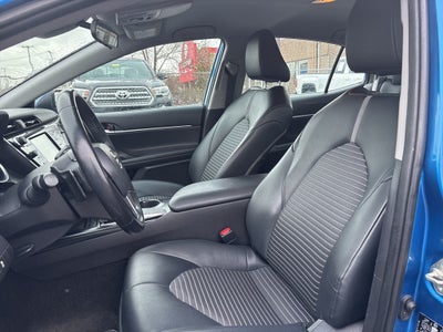 2020 Toyota Camry SE