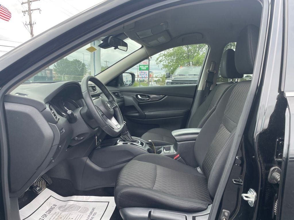 2020 Nissan Rogue S
