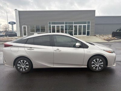 2022 Toyota Prius Prime XLE