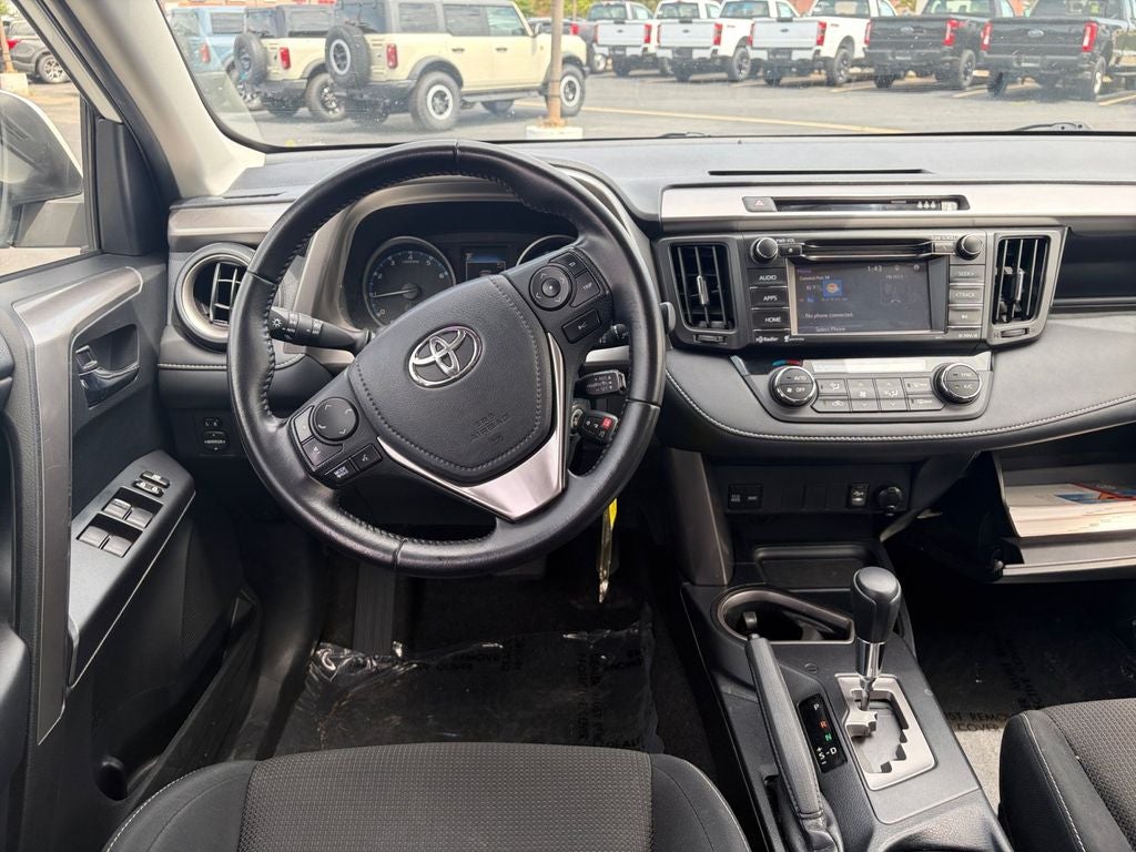 2017 Toyota RAV4 XLE