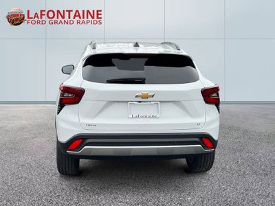 2025 Chevrolet Trax LT
