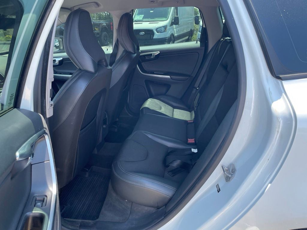2017 Volvo XC60 T5