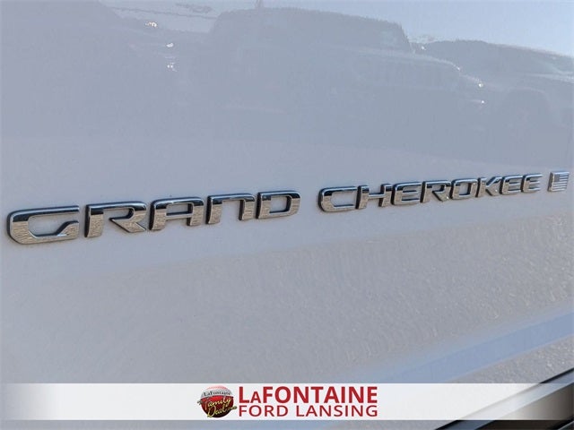 2023 Jeep Grand Cherokee L Laredo 4X4