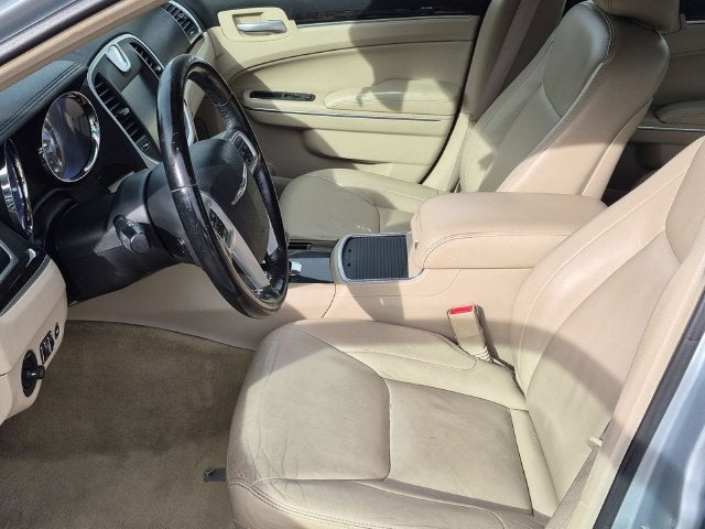 2013 Chrysler 300 Base