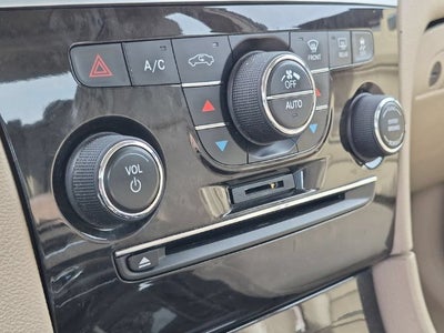 2013 Chrysler 300 Base