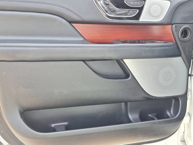 2023 Lincoln Navigator L Reserve