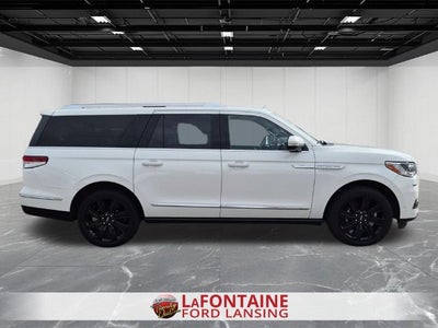 2023 Lincoln Navigator L Reserve