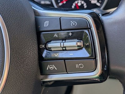 2023 Kia Carnival LX Seat Package