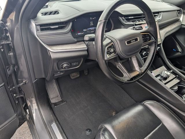 2022 Jeep Grand Cherokee Overland 4x4
