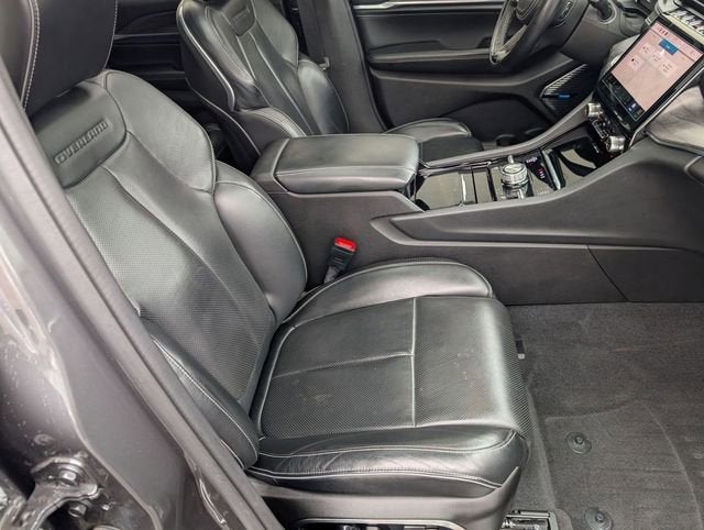 2022 Jeep Grand Cherokee Overland 4x4
