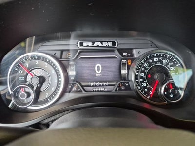 2020 RAM 1500 Big Horn Crew Cab 4x4 5'7" Box