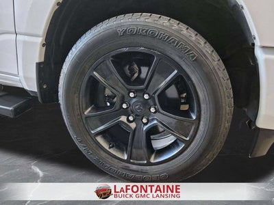 2020 RAM 1500 Big Horn Crew Cab 4x4 5'7" Box