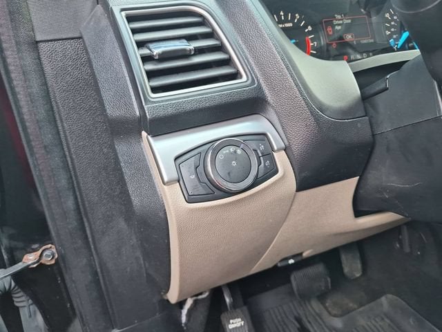 2018 Ford Explorer Base