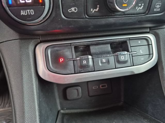 2020 GMC Acadia SLE