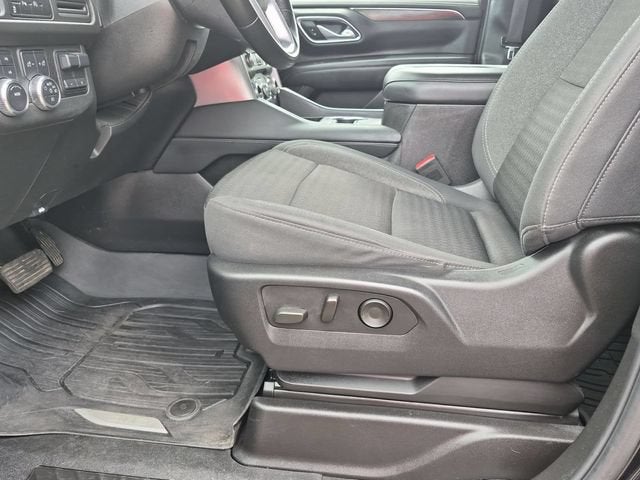 2023 GMC Yukon SLE