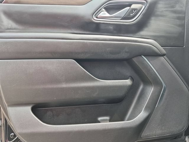 2023 GMC Yukon SLE