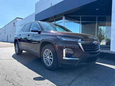 2023 Chevrolet Traverse LT Leather