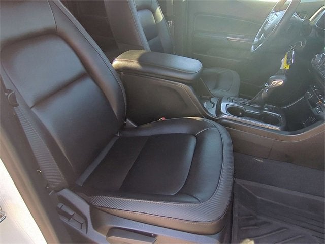 2022 GMC Canyon AT4 - Leather