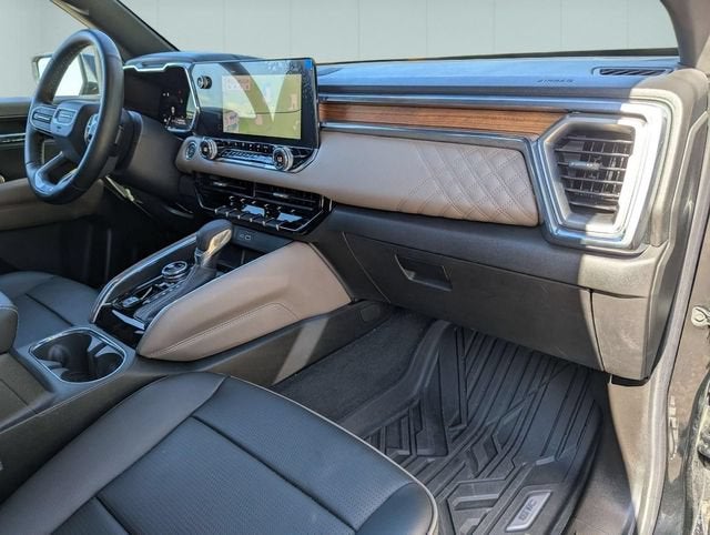 2024 GMC Canyon Denali