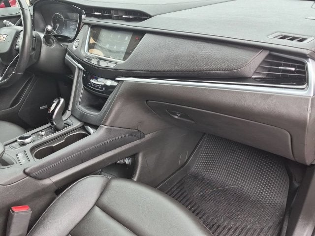 2024 Cadillac XT6 Luxury