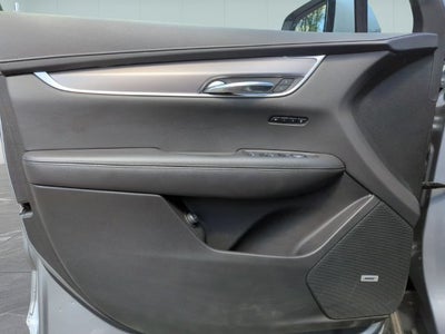 2025 Cadillac XT6 Luxury