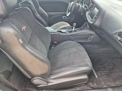 2016 Dodge Challenger R/T Plus