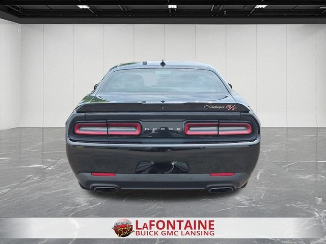 2016 Dodge Challenger R/T Plus