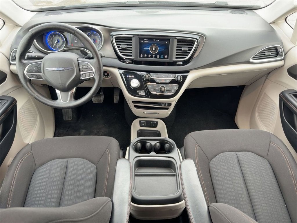 2020 Chrysler Pacifica Touring