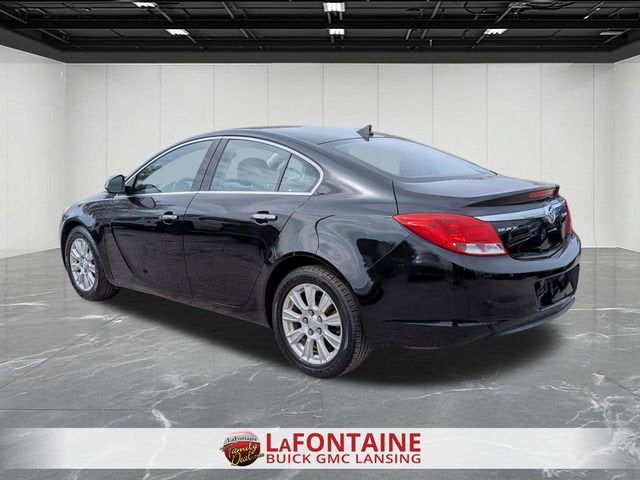 2013 Buick Regal Premium 1